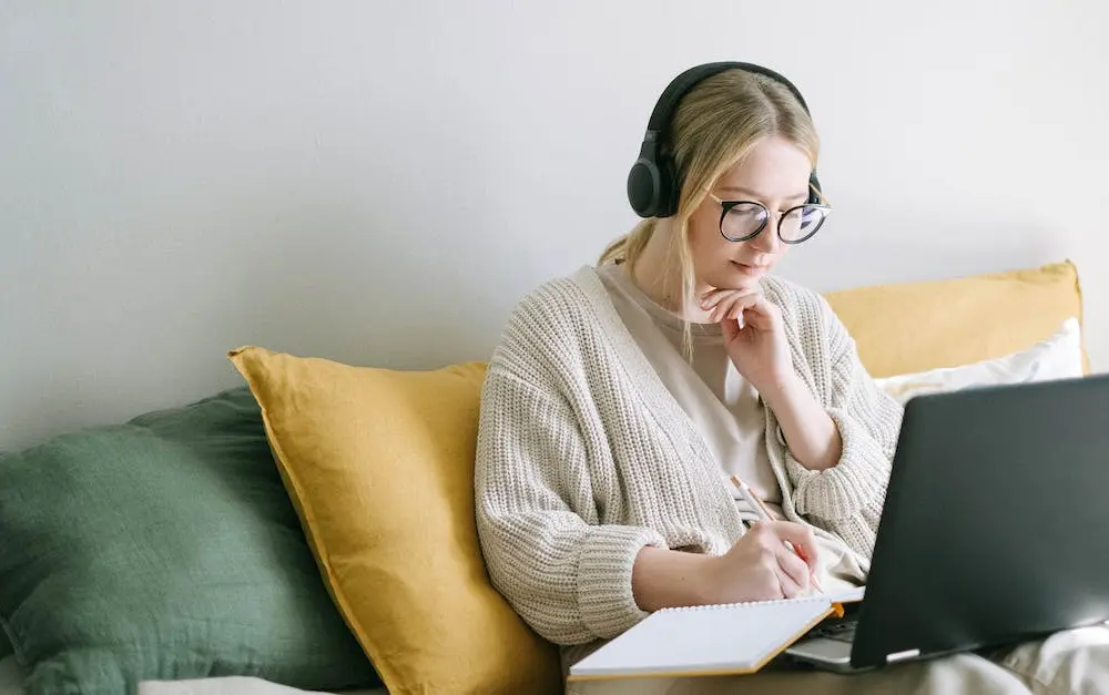 Pożyczki Online od 19 Lat - Najlepsze Chwilówki i Pozyczki Internetowe
