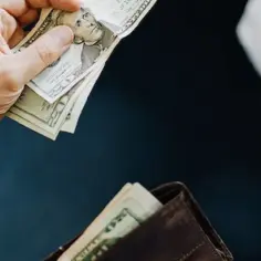 Czy chwilówki są bezpieczne? Odkryj ryzyka i jak ich unikać