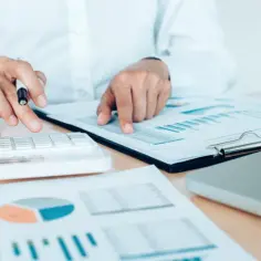Który bank nie sprawdza BIK i oferuje kredyty bez stresu?