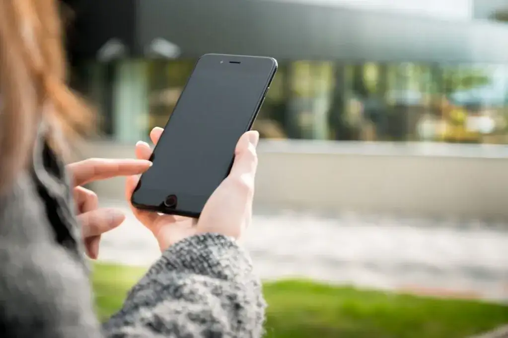 Zdjęcie Telefon na Abonament dla Zadłużonych bez Zaświadczeń